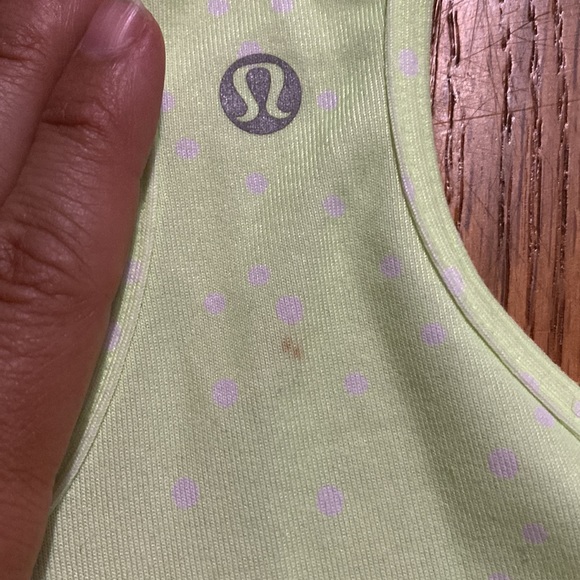 Lululemon tank - Picture 4 of 4